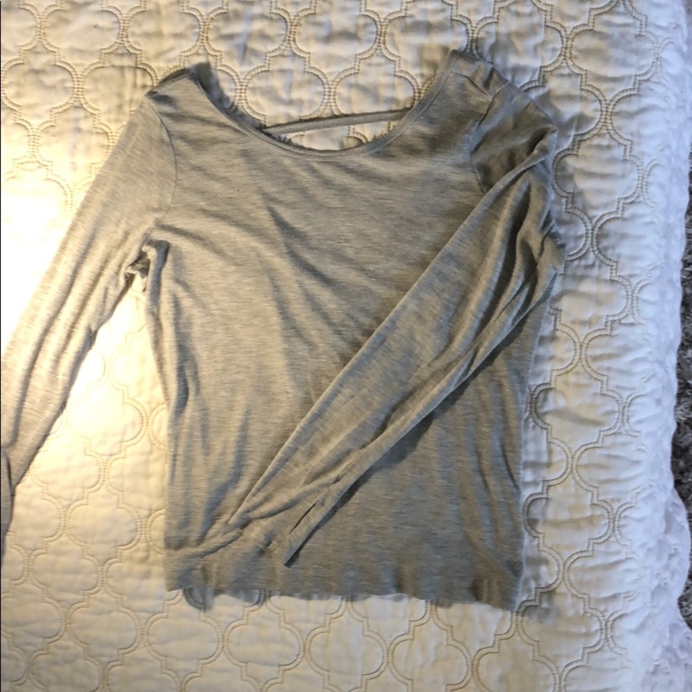 Open back workout shirt